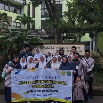 Studi Kampus MA Terpadu Bojongnangka Tasikmalaya Studi Kampus MA Terpadu Bojongnangka Tasikmalaya