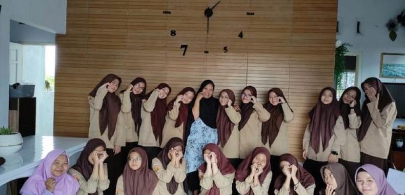 Ekskul Market Place Kunjungan ke Kantor B`Elef Official